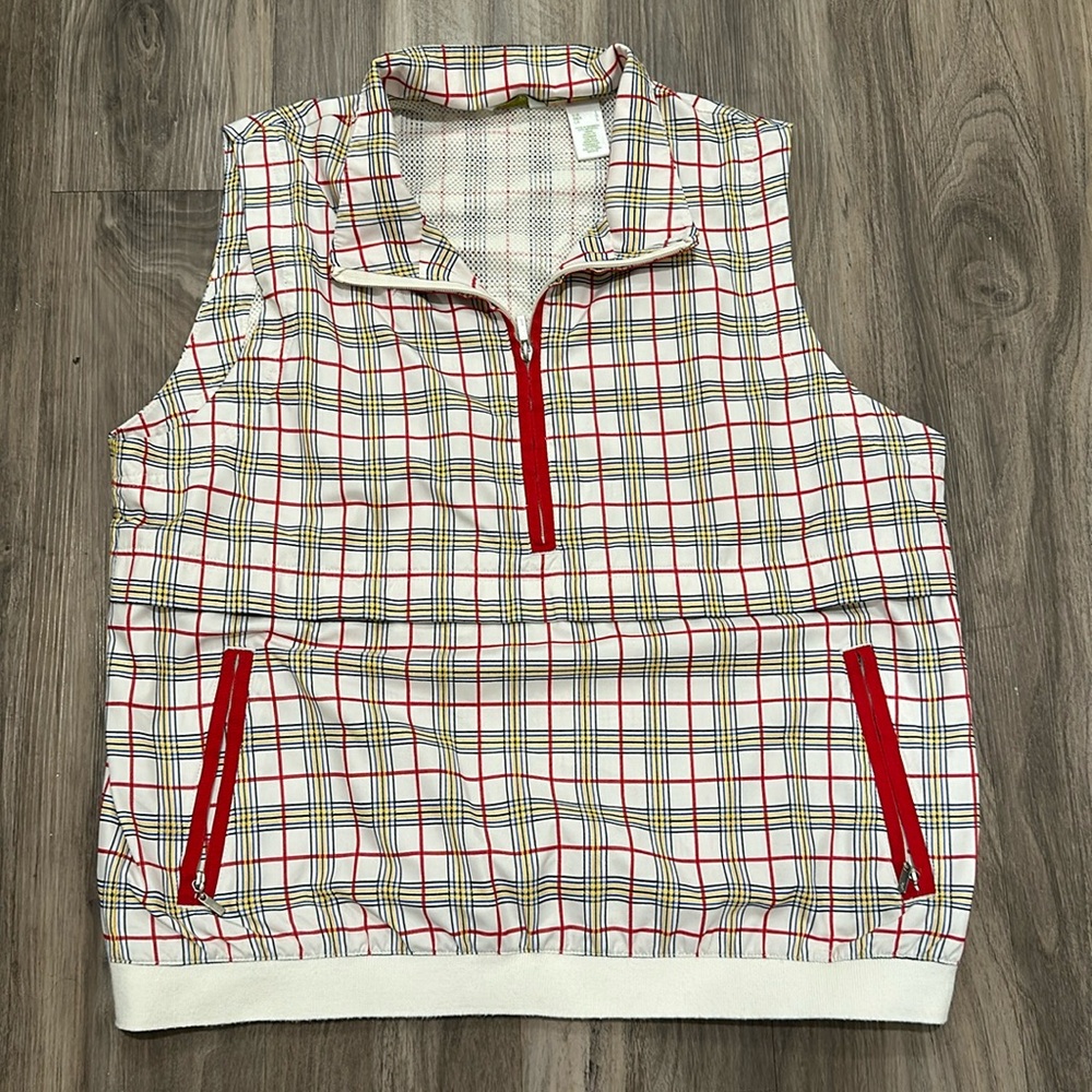 ⛳ Lizgolf Plaid Quarter-Zip Sleeveless Top